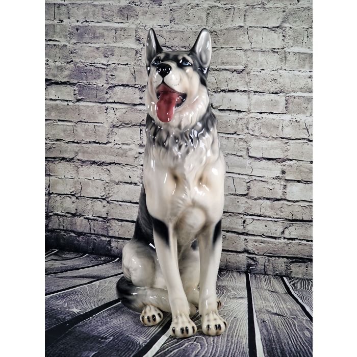 Siberian Husky Sitting Figurine XXL – Handmade Glazed Porcelain