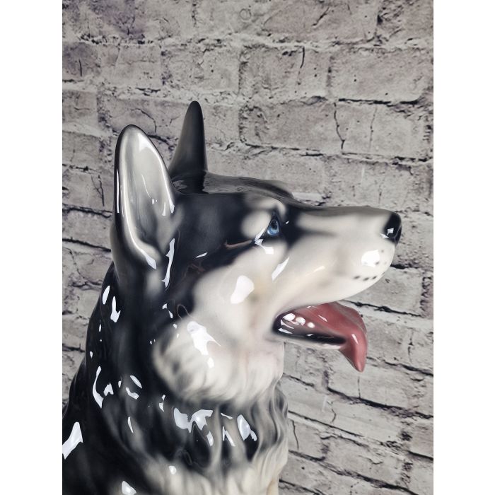 Siberian Husky Sitting Figurine XXL – Handmade Glazed Porcelain